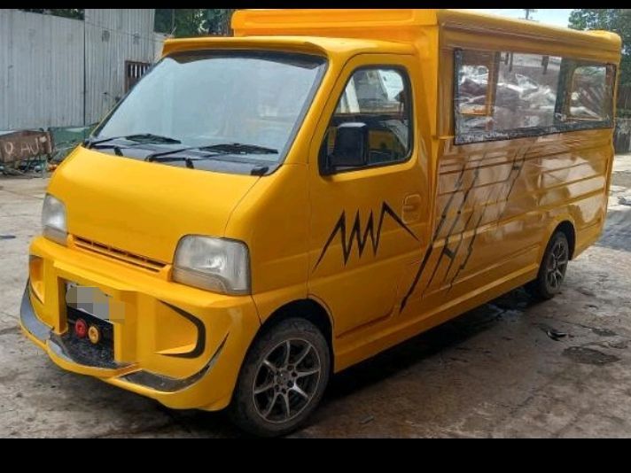 Suzuki Multicab Bigeye 4x2 Passenger Jeepney in Philippines