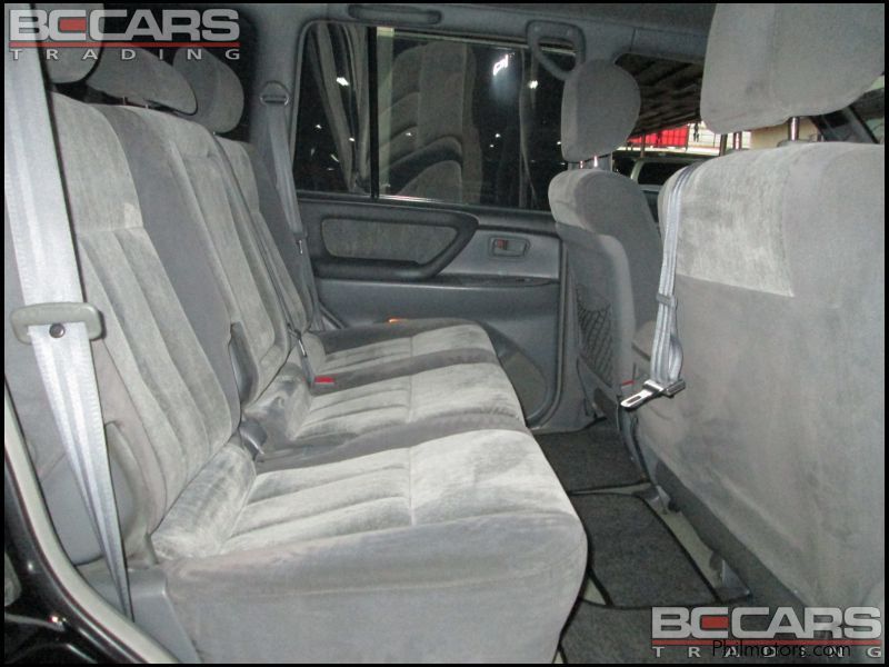 Toyota Land Cruiser 100 in Philippines