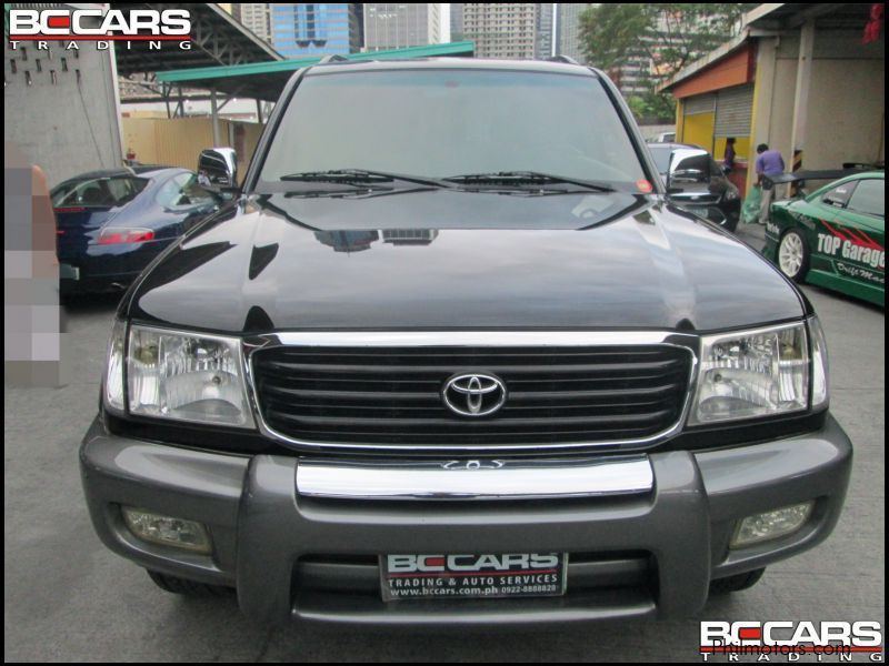 Toyota Land Cruiser 100 in Philippines