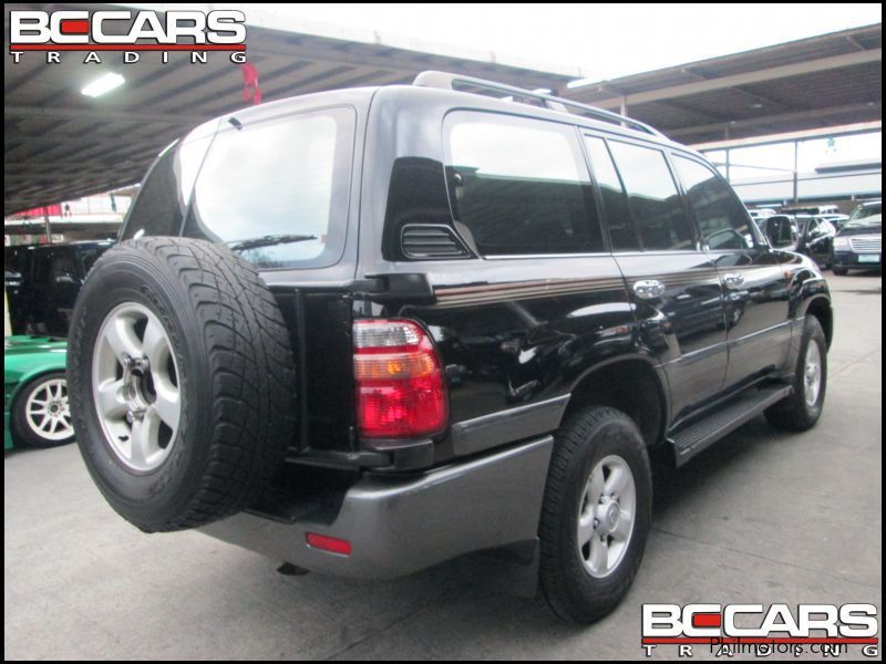 Toyota Land Cruiser 100 in Philippines