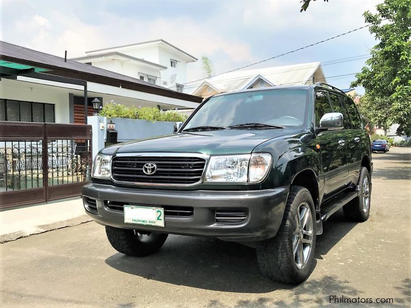 Toyota Land Cruiser LC100  in Philippines