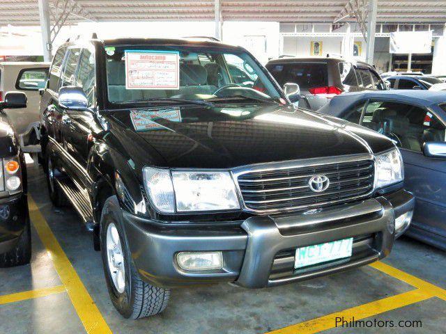 Toyota Land Cruiser LC100 in Philippines