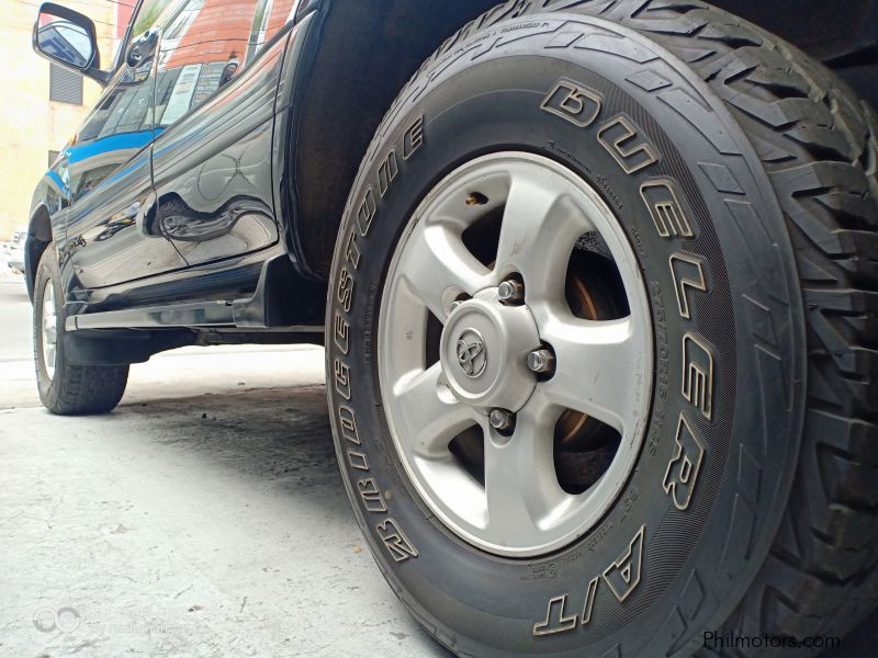 Toyota Land cruiser in Philippines