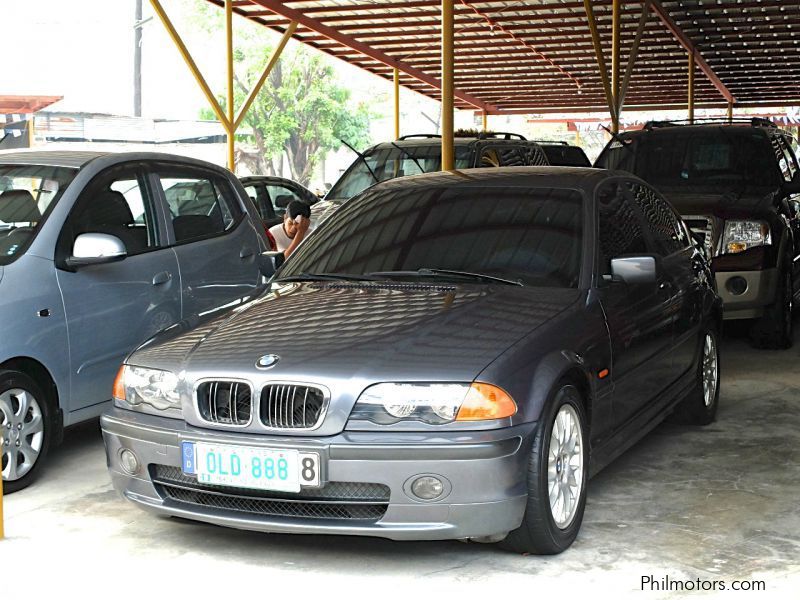 BMW 323i in Philippines