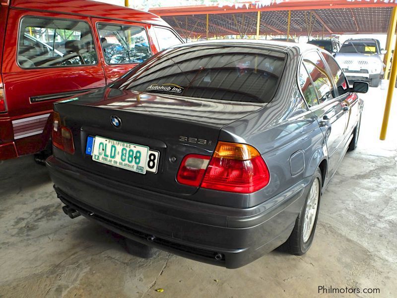 BMW 323i in Philippines