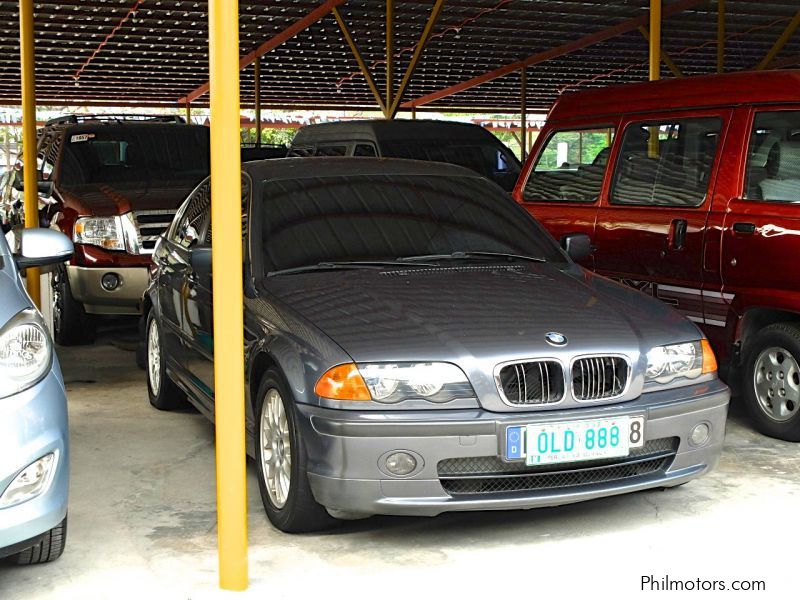 BMW 323i in Philippines