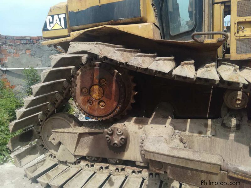 CATERPILLAR D6H in Philippines