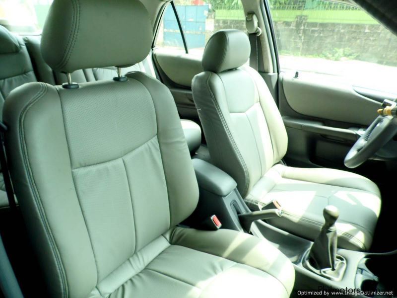 Ford Lynx Ghia in Philippines