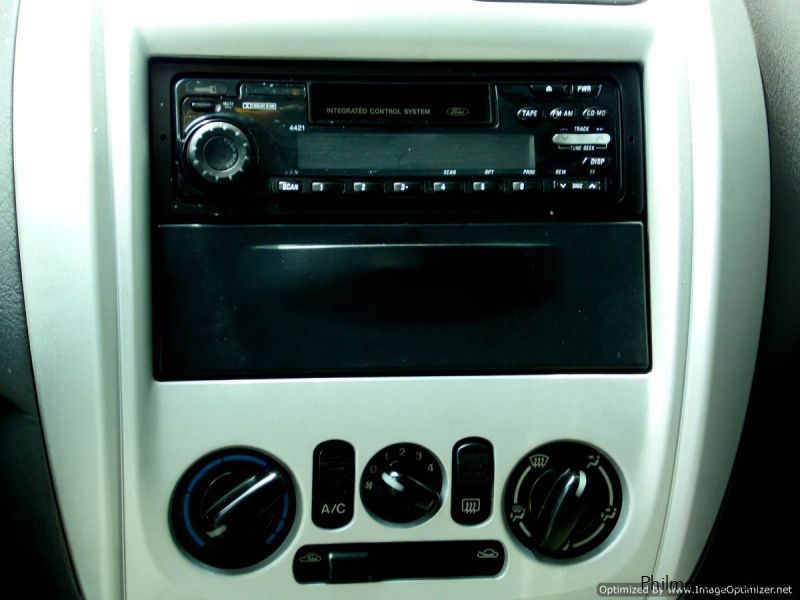 Ford Lynx Ghia in Philippines