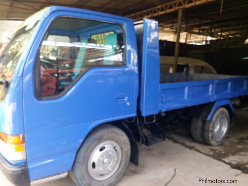 Isuzu Elf Recon Mini Dump 4HF1 Low side, High Deck in Philippines