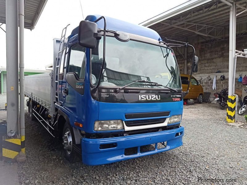 Isuzu Forward Dropside Cargo Truck 3.9 Tons Steel Siding and Cargo in Philippines