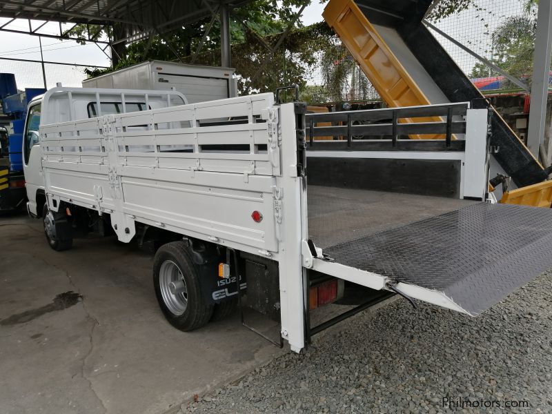Isuzu NPR Wide ELF 14FT  Cargo Dropside Truck with Lifter, Power Tail gate in Philippines