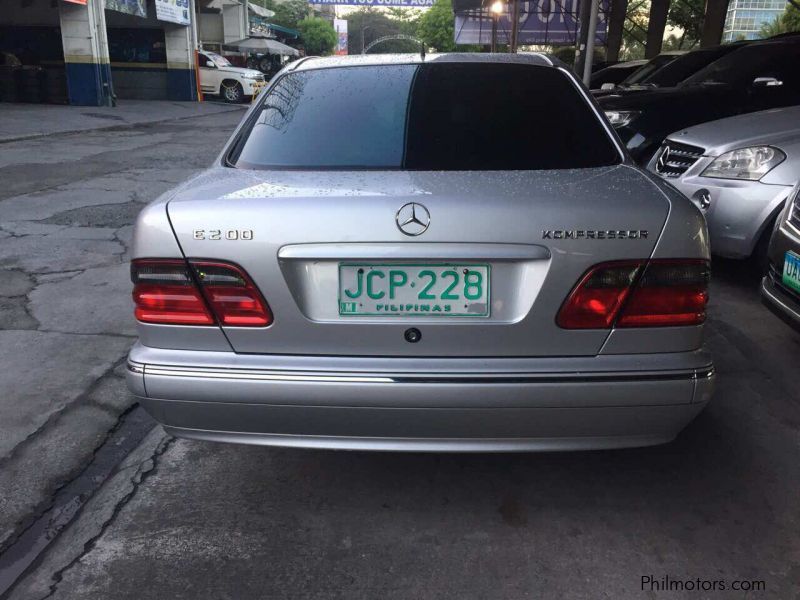 Mercedes-Benz E200 kompressor in Philippines