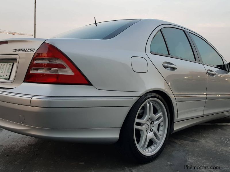 Mercedes-Benz c200 in Philippines