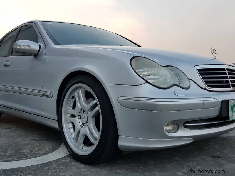 Mercedes-Benz c200 in Philippines