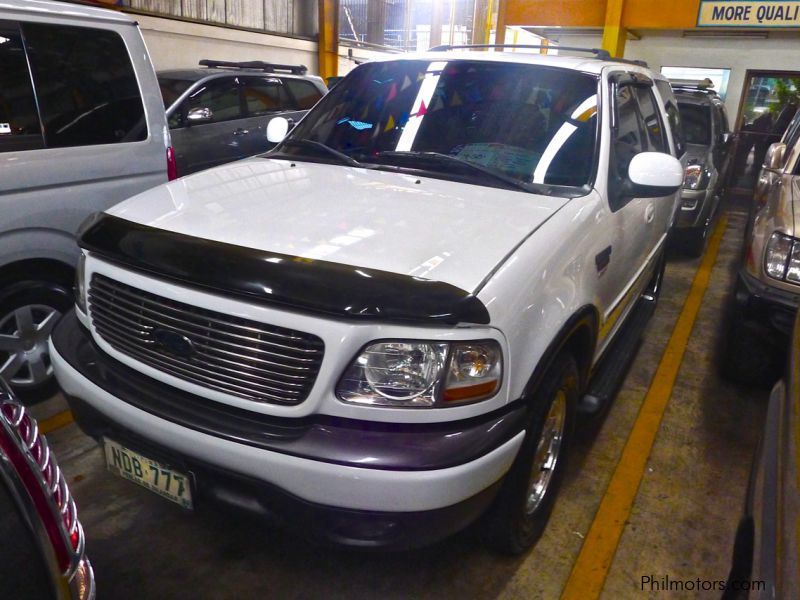 Ford Expedition Premiere in Philippines