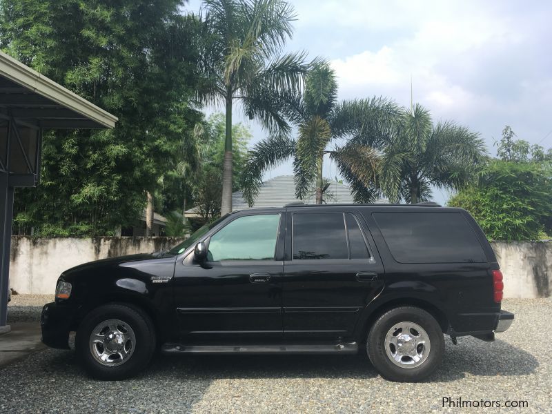 Ford Expedition xlt in Philippines