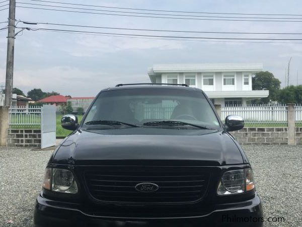 Ford Expedition xlt in Philippines