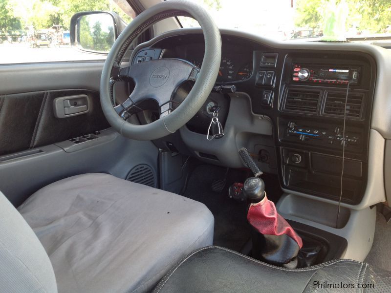 Isuzu Crosswind XUV in Philippines