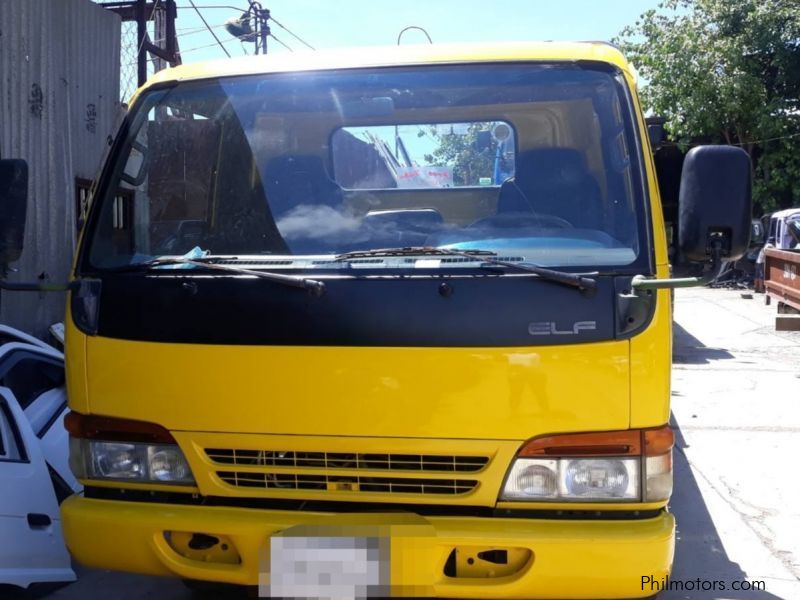 Isuzu ELF NPR WIDE Self Lorder 4HF1 Engine Towing in Philippines