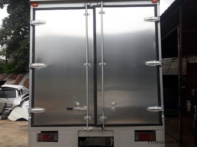 Isuzu ELF NPR Wide 14FT Aluminium Van Closed Box 4HG1 in Philippines