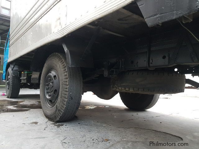 Isuzu Elf in Philippines