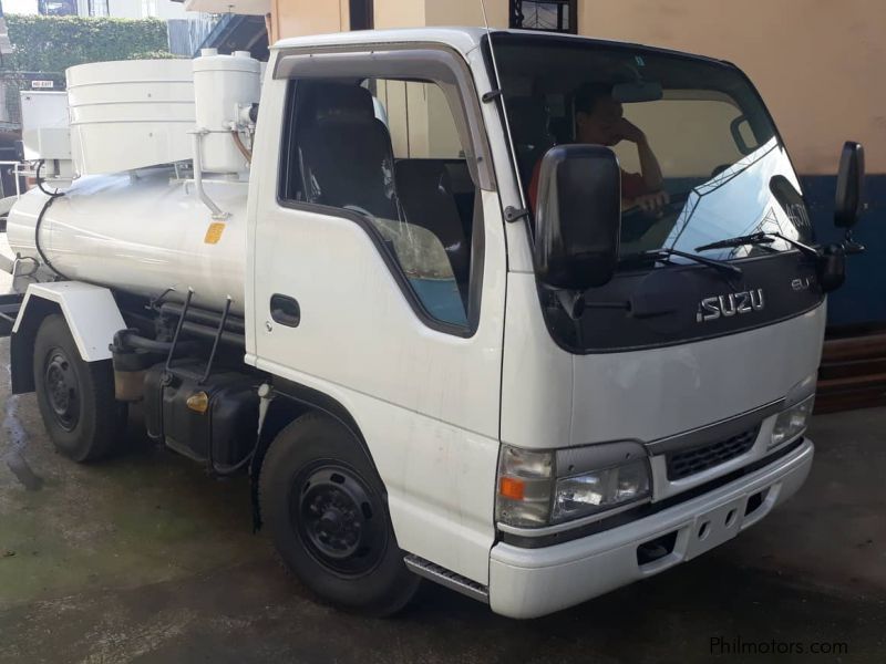 Isuzu ISUZU ELF 1800KG CAPACITY VACUUM TRUCK in Philippines