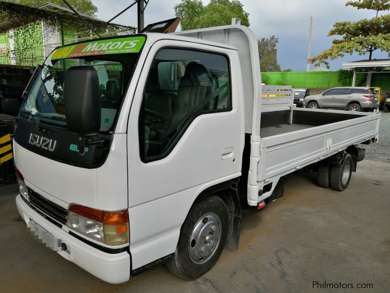 Isuzu NKR with Aircon  ELF Cargo Drop side Truck 14FT 4HF1 in Philippines