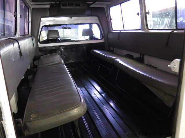 Isuzu Pasenger Van in Philippines