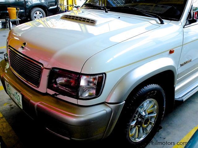 Isuzu Trooper LS in Philippines