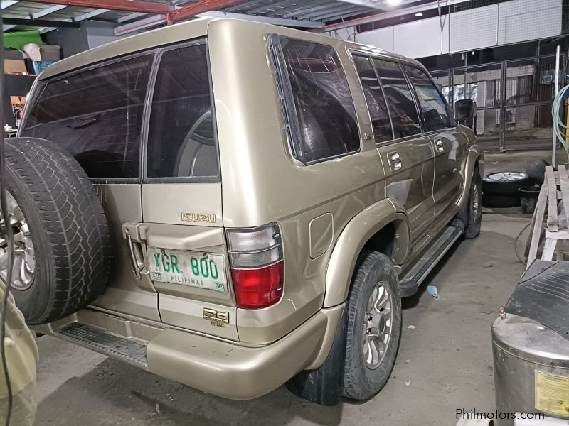 Isuzu trooper in Philippines