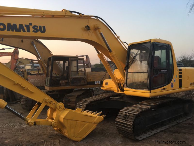 KOMATSU PC200-6 in Philippines