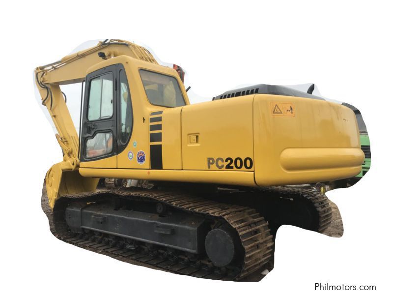 KOMATSU PC200-6 in Philippines