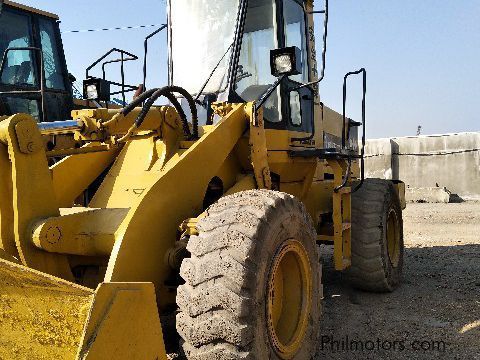 KOMATSU WA300-1 in Philippines