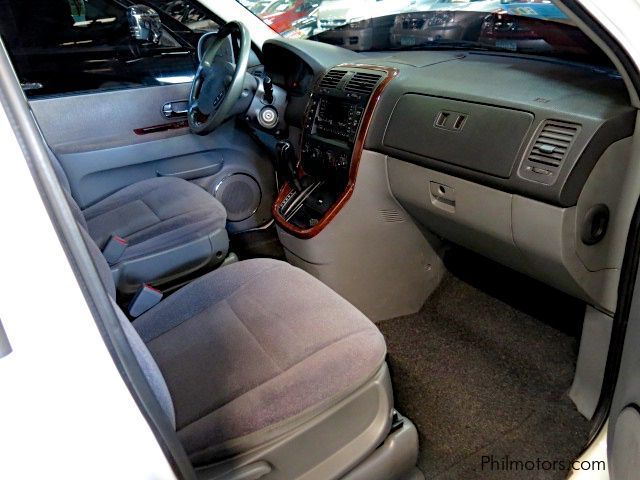 Kia Sedona LS in Philippines