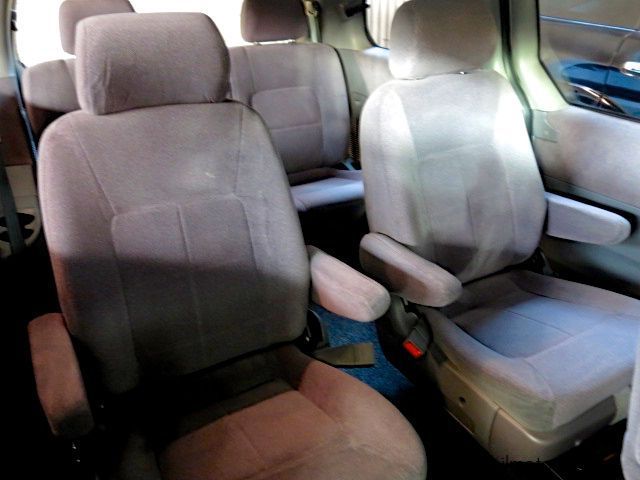 Kia Sedona LS in Philippines
