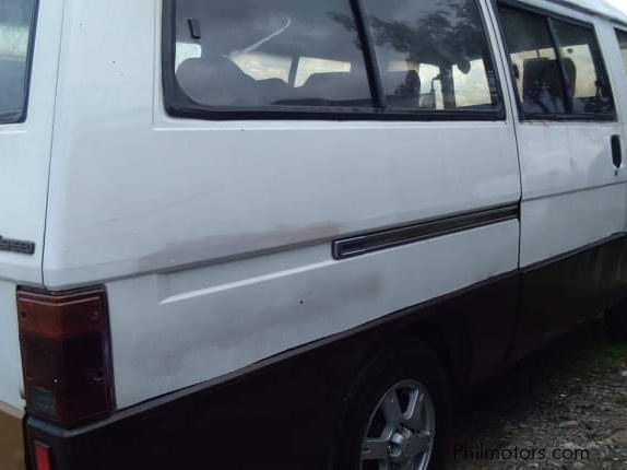 Mitsubishi 2002 L300 Versa Van in Philippines