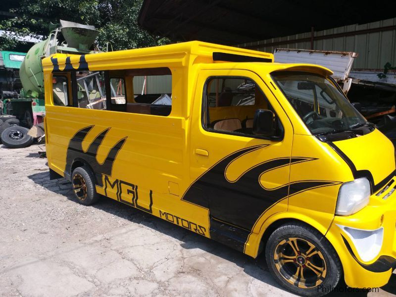 Suzuki Multicab Bigeye 4x2 Passenger Yellow in Philippines