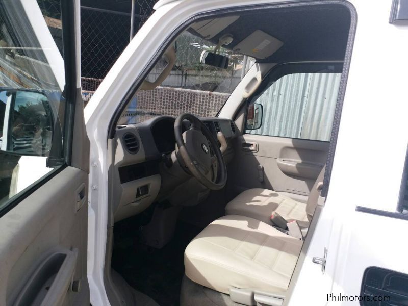 Suzuki Square eye Transformer Mini van 4x2 MT White in Philippines