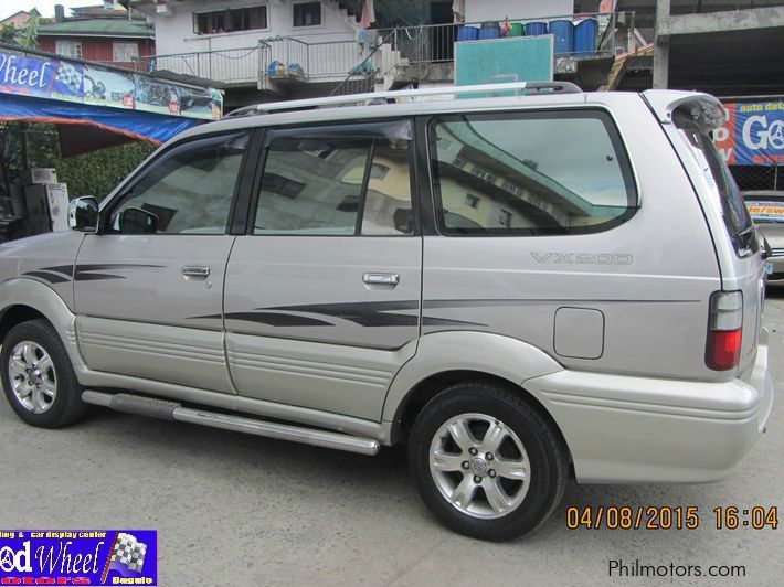 Toyota Revo VX200 Top of d line in Philippines