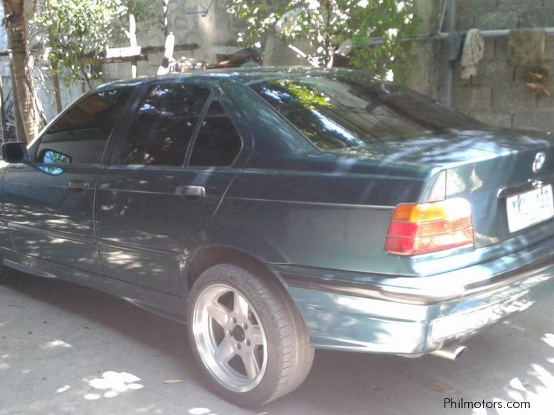 BMW 320 i in Philippines