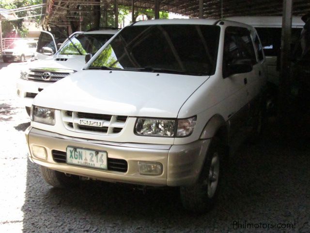 Isuzu Crosswind Hi Lander in Philippines