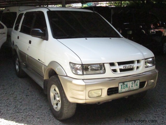 Isuzu Crosswind Hi Lander in Philippines