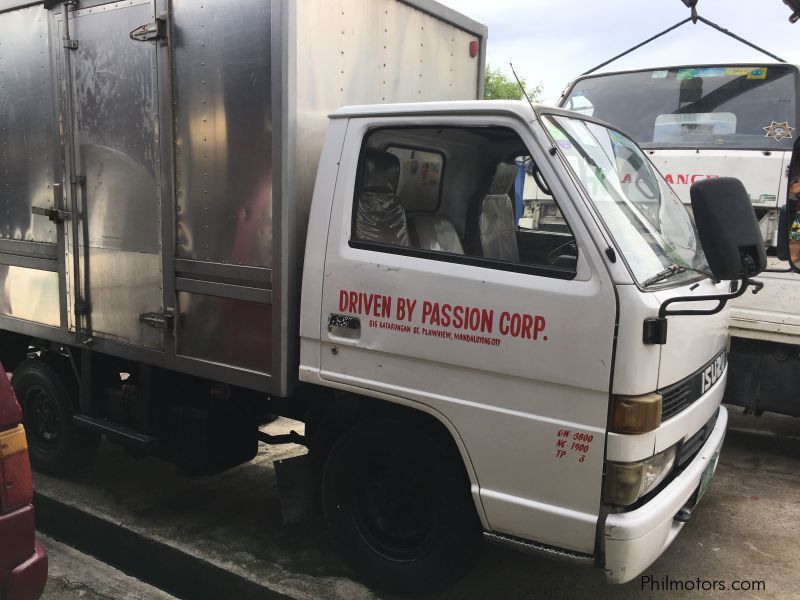 Isuzu Elf Aluminum Van in Philippines
