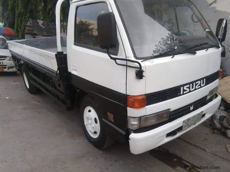 Isuzu Elf DROPSIDE 14 FT NKR in Philippines