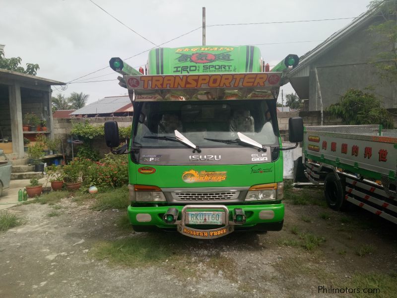 Isuzu Giga in Philippines