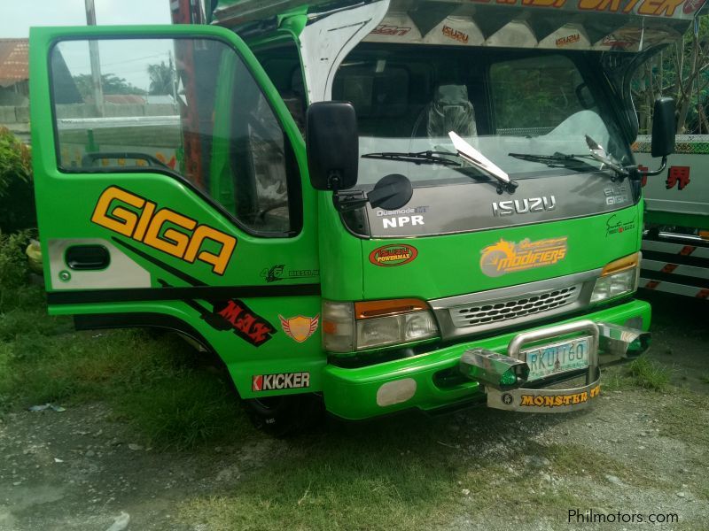 Isuzu Giga in Philippines