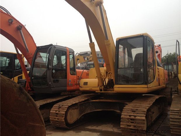 KOMATSU PC220-6 in Philippines