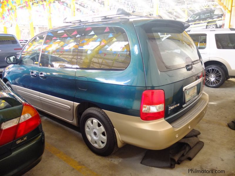 Kia Sedona LS in Philippines