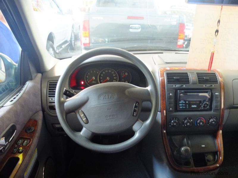 Kia Sedona LS in Philippines